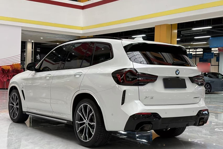 宝马X3 2023款 xDrive30i 领先型 M曜夜套装车身外观6008