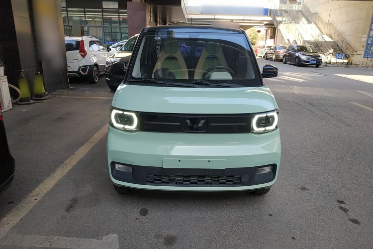 五菱汽车 宏光MINIEV 2022款 轻松款 三元锂车身外观2