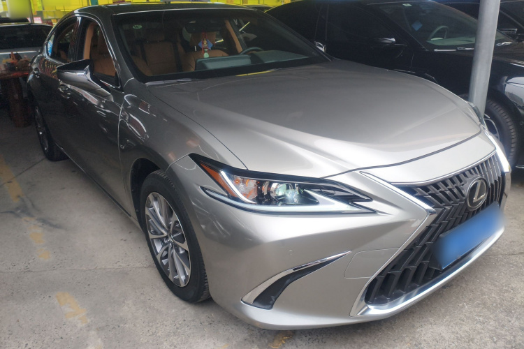 雷克萨斯ES 2022款 200 卓越版车身外观6002