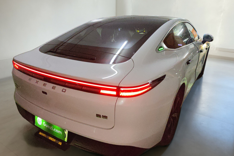 星途 星纪元 ES 2024款 Max长续航版车身外观7