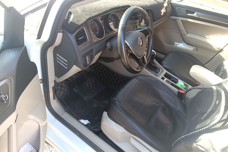 大众 高尔夫 2014款 1.4TSI 自动舒适型中控内饰7003