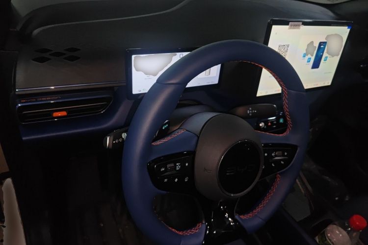 比亚迪 海鸥 2025款 智驾版 305km 自由版中控内饰12