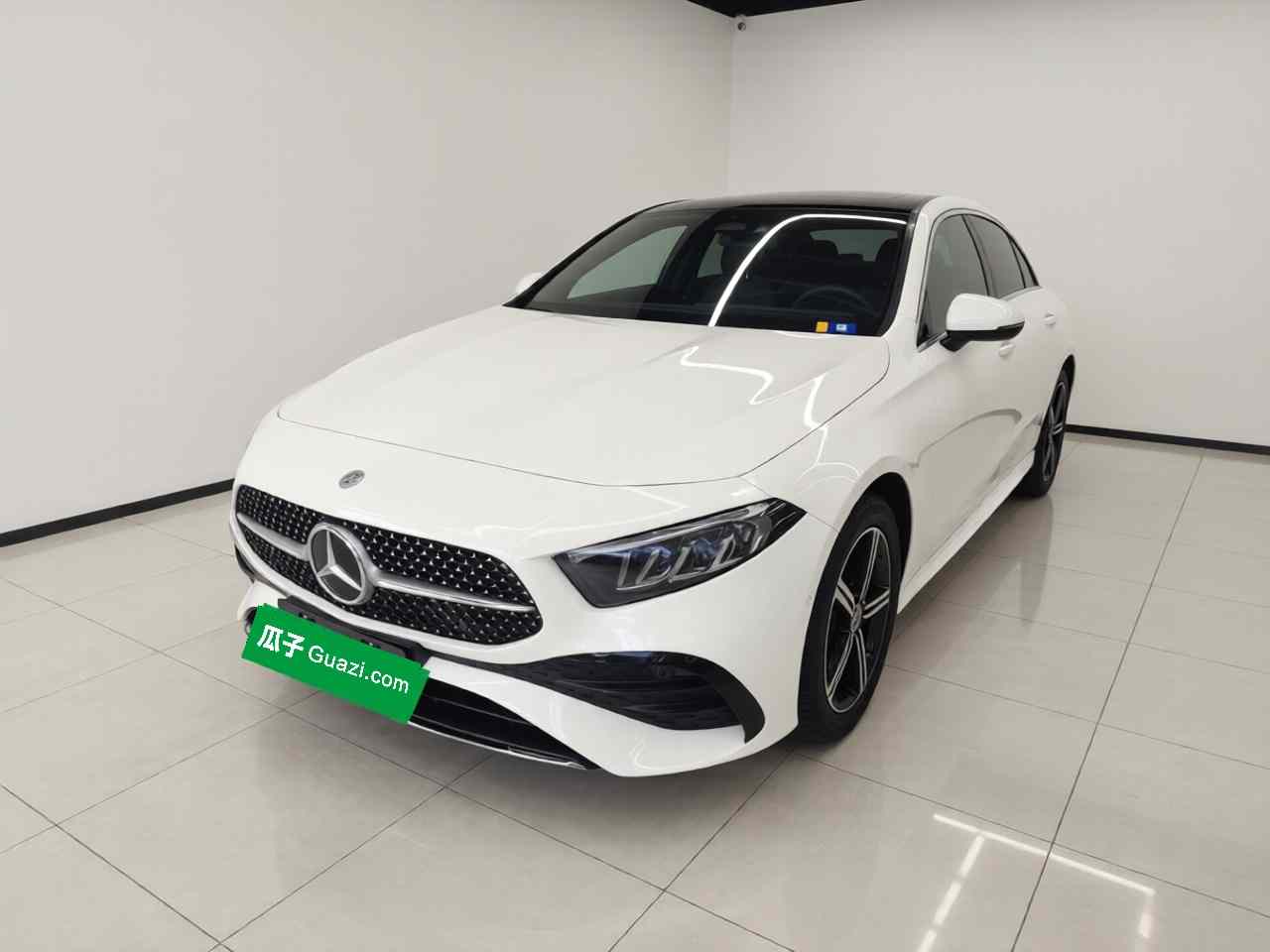 奔驰A级 2023款 A 200 L 时尚型(2)