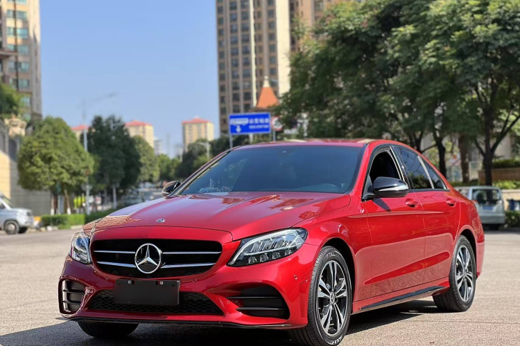 奔驰C级 2019款 C 260 运动版车身外观6001