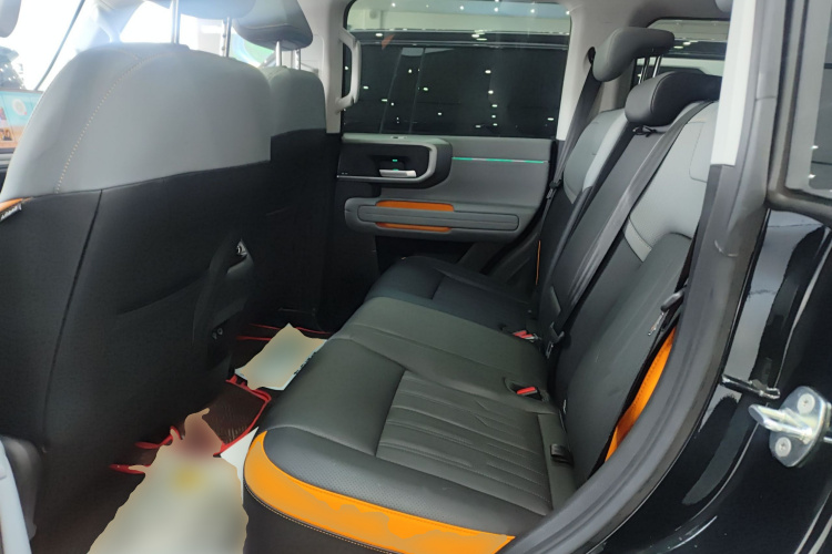 北京越野 北京BJ40 2024款 2.0T 全新城市猎人版 侠客型中控内饰7004