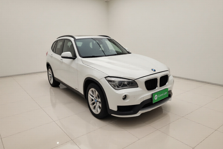 宝马X1 2015款 sDrive18i 时尚晋级版车身外观3