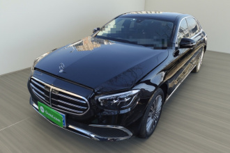 奔驰E级 2022款 E 260 L