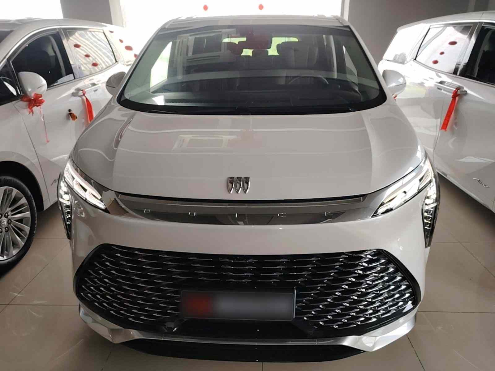 别克 世纪 2025款 2.0T 七座蕴世版(1)