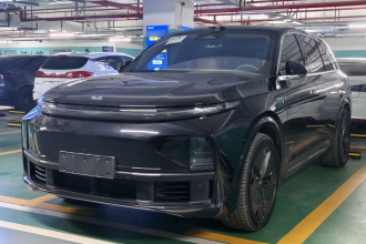 理想汽车 理想L7 2025款 Max 智能焕新版