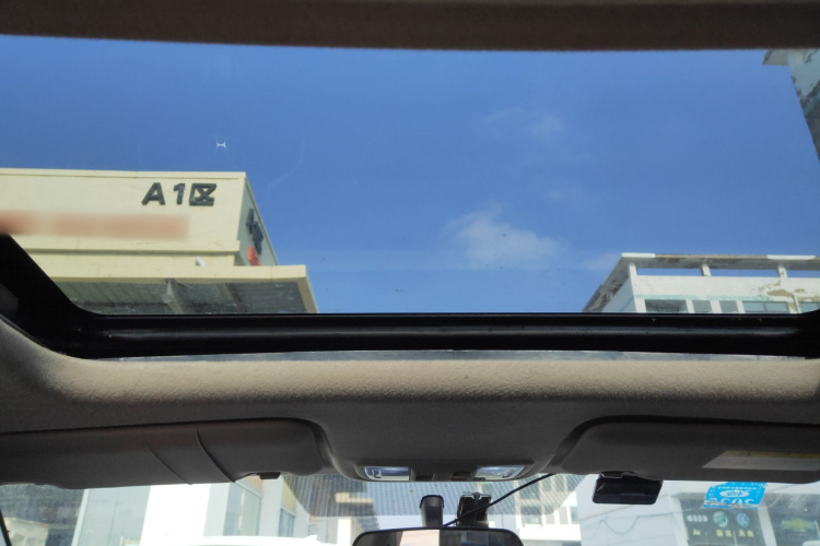 本田 凌派 2019款 180Turbo CVT豪华版 国VI中控内饰22