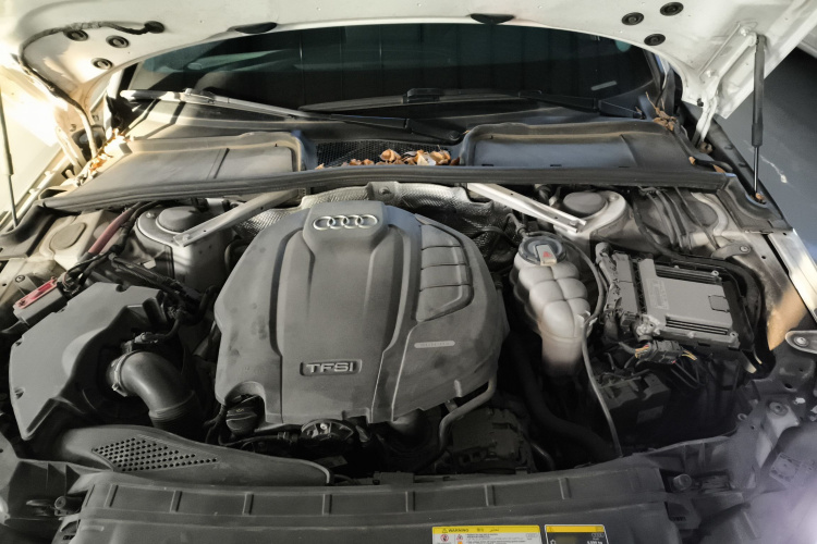 奥迪A4L 2019款 40 TFSI 时尚型 国VI局部细节24