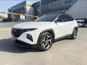 现代 2021款 途胜L 1.5T DCT TOP旗舰版