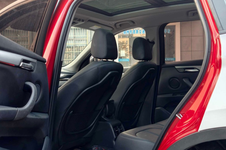 宝马X1 2016款 sDrive18Li 时尚型中控内饰7002