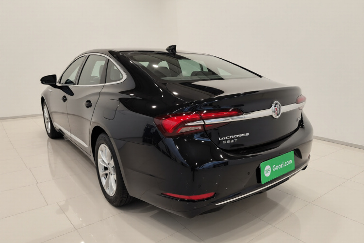 别克 君越 2021款 552T 豪华型车身外观5