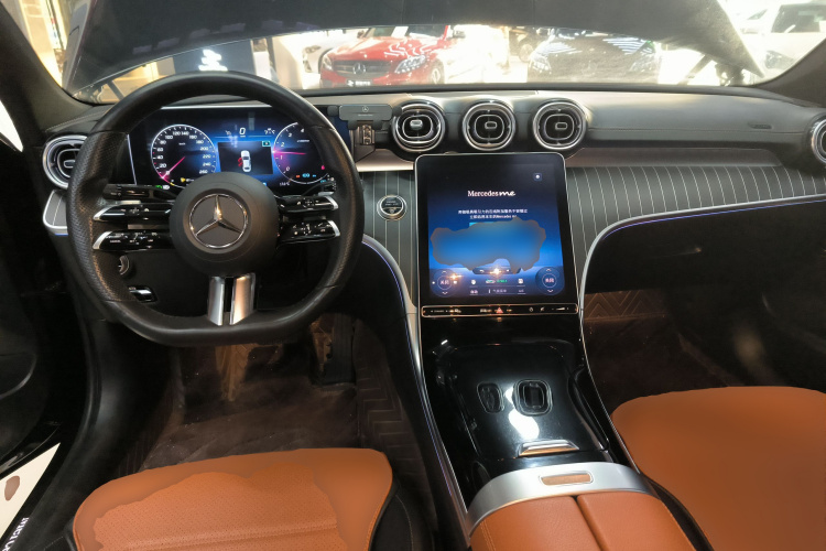 奔驰C级 2022款 C 260 L 运动版中控内饰12