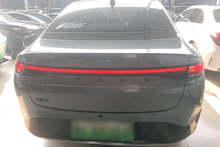 小鹏P5 2022款 460E+车身外观6004