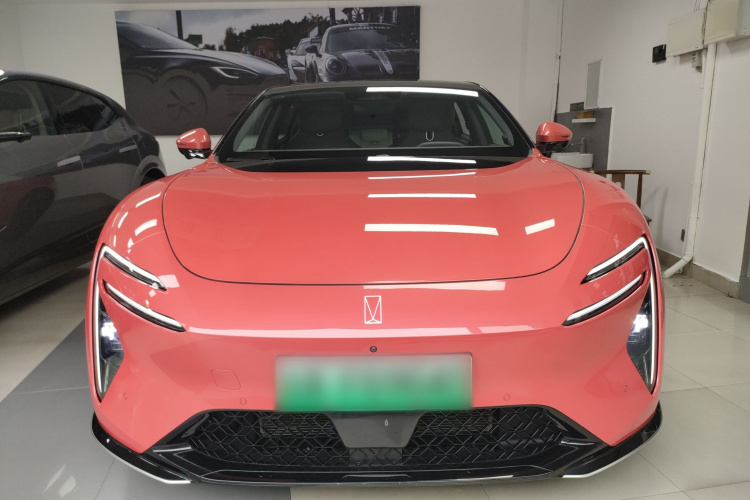 阿维塔06 2025款 Pro增程版车身外观6001