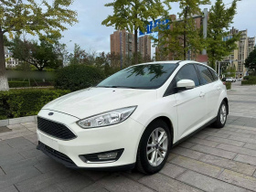 福特 福克斯 2015款 两厢 EcoBoost 125 自动超能风尚型