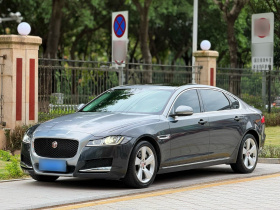 捷豹XFL 2020款 XFL 2.0T P200 两驱精英版