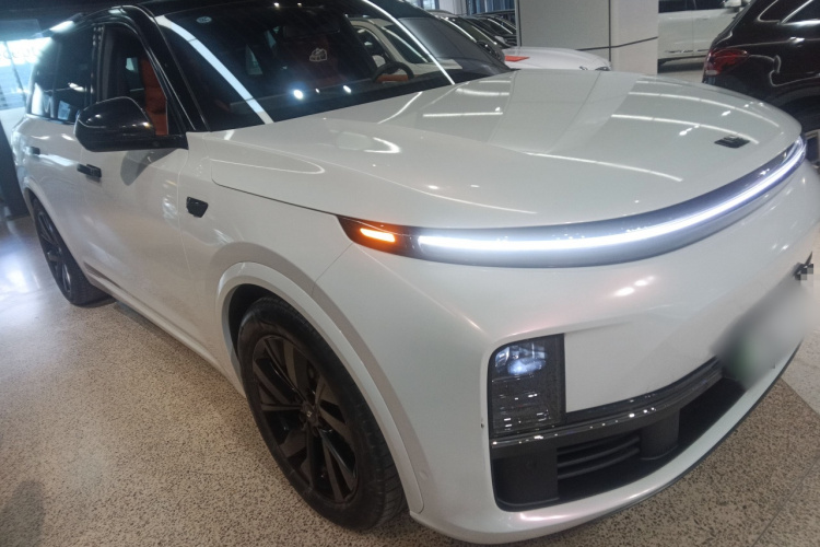 理想汽车 理想L7 2023款 Pro车身外观3