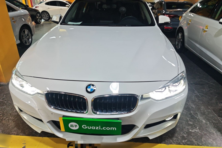 宝马3系 2017款 320Li M运动型车身外观2