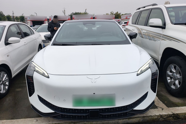 红旗EH7 2024款 690 Pro车身外观2