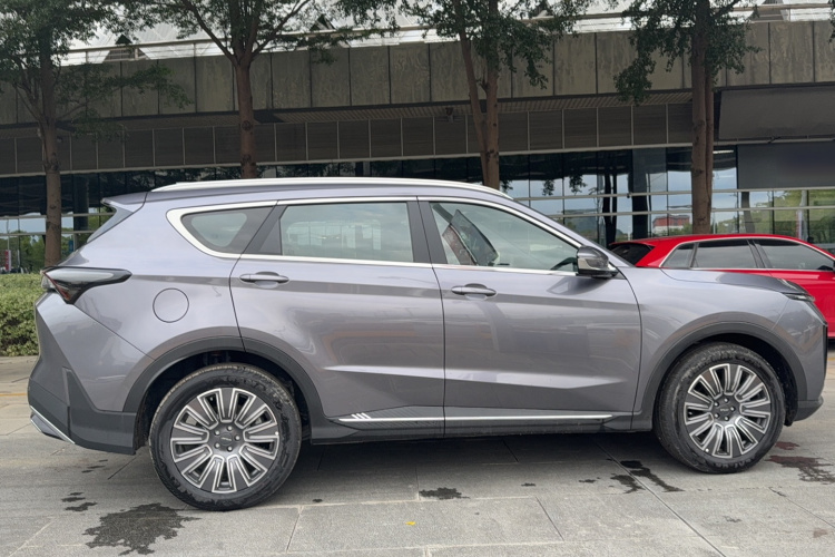 捷途X70 PLUS 2025款 1.5T 精英版 5座车身外观6005