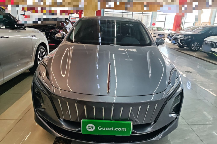 红旗E-QM5 2024款 610km PLUS车身外观2