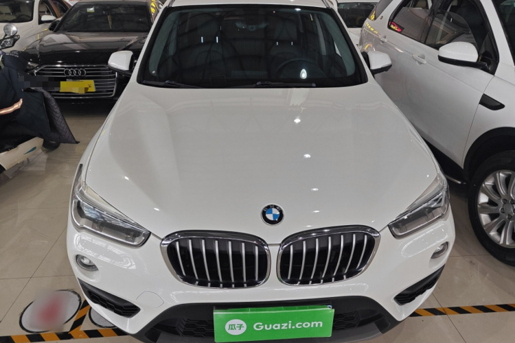 宝马X1 2018款 sDrive20Li 领先型车身外观2