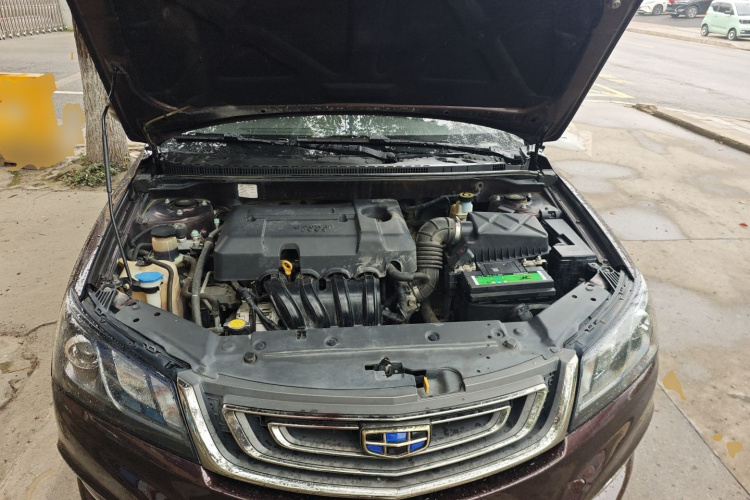 吉利汽车 帝豪 2017款 三厢百万款 1.5L CVT向上版机舱底盘24