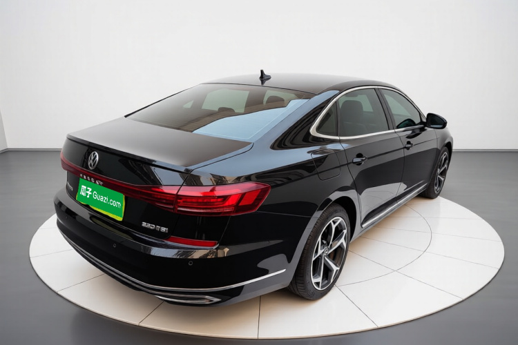 大众 帕萨特 2023款 330TSI 星空精英版车身外观7