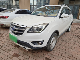 长安CS35 2017款 1.6L 自动豪华型