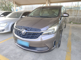 别克GL8 2021款 陆上公务舱 652T 豪华型