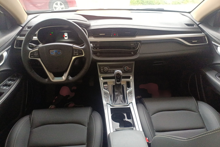 吉利汽车 帝豪 2018款 1.5L CVT向上互联版中控内饰7002