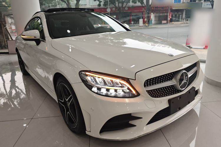 奔驰C级(进口)  C 260 轿跑车车身外观6002