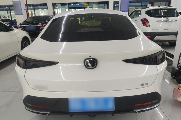 长安 逸动 2024款 1.5T GDI自动 尊贵型车身外观6004