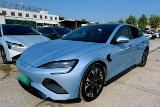 比亚迪 海豹 2022款 550km 标准续航后驱版尊贵型