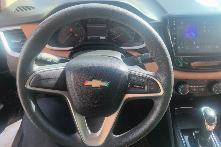 雪佛兰 科沃兹 2016款 1.5L 自动欣尚版中控内饰13