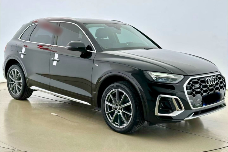 奥迪Q5L 2022款 改款 45T 豪华动感型车身外观6003