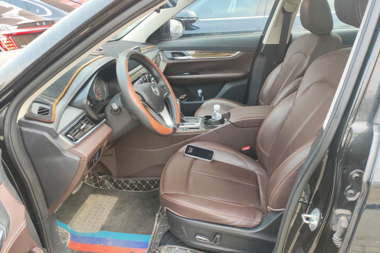 汉腾汽车 汉腾X5 2020款 1.5T 自动豪华型 5座中控内饰19