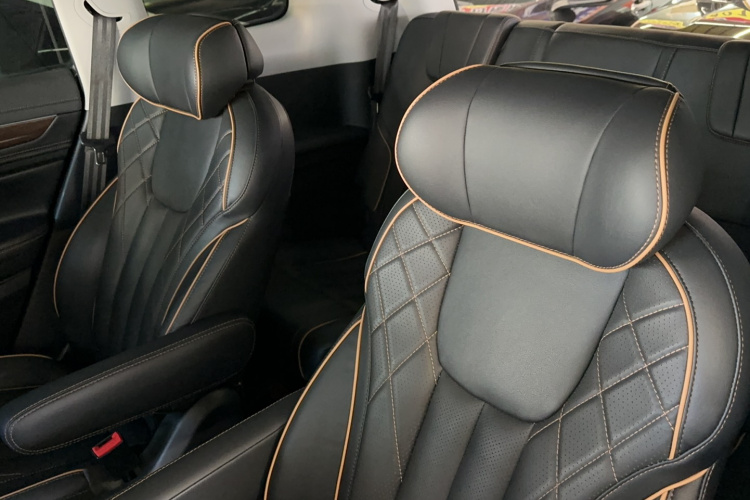 福特 领裕 2021款 EcoBoost 225 尊领型 6座局部细节9002