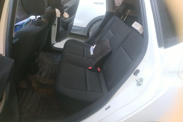 本田 飞度 2014款 1.5L LX CVT舒适型中控内饰7004