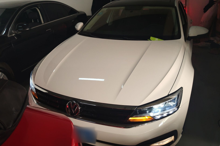 大众 凌渡 2019款 230TSI DSG风尚版 国VI车身外观2