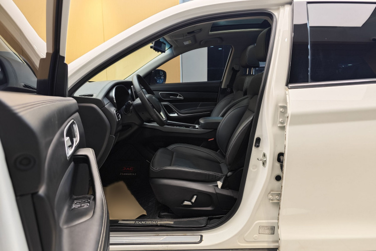 江汽集团 嘉悦X7 2020款 1.5TGDI 自动超越型局部细节19