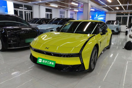 小鹏P7 2025款 702 长续航 Ultra