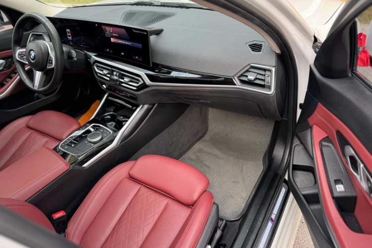 宝马3系 2023款 320Li M运动套装中控内饰7006