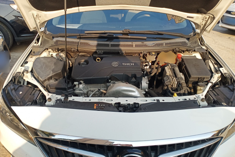 别克 威朗 2018款 三厢 15S 自动领先型机舱底盘24