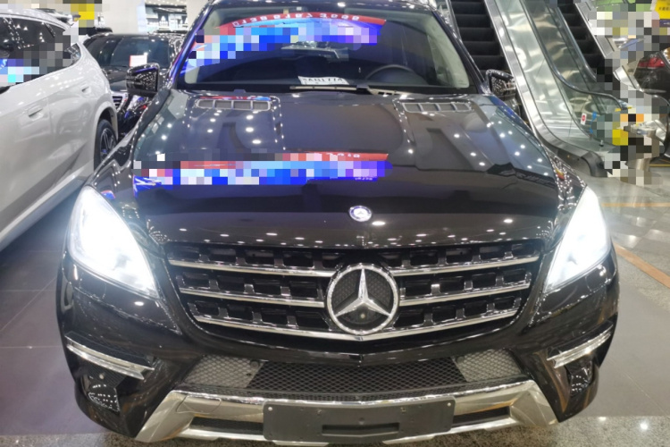 奔驰M级 2015款 ML 320 4MATIC车身外观6001