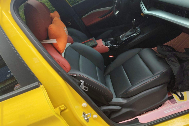 名爵 MG5 2022款 180DVVT CVT青春旗舰版局部细节41