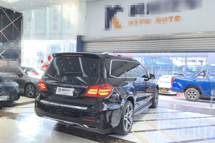 奔驰GLS 2018款 GLS 400 4MATIC豪华型车身外观6006